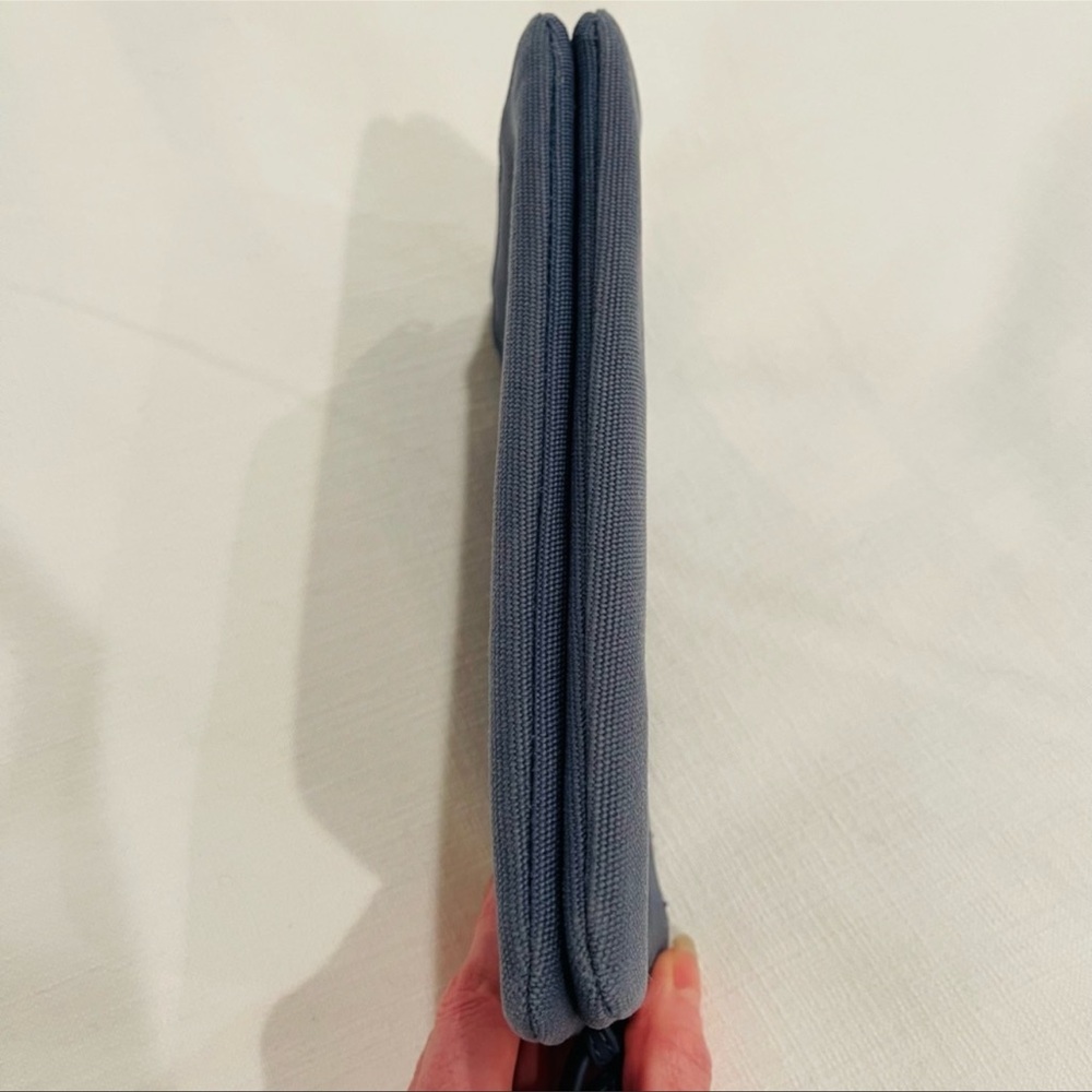 Lululemon 🍋 Wristlet - Picture 5 of 5